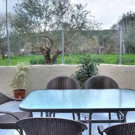 Maria Riverside Apartment *
